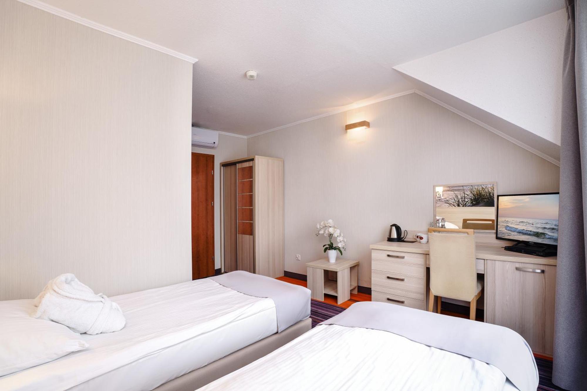 Hotel Spa Activia Jastrzębia Góra Exteriér fotografie