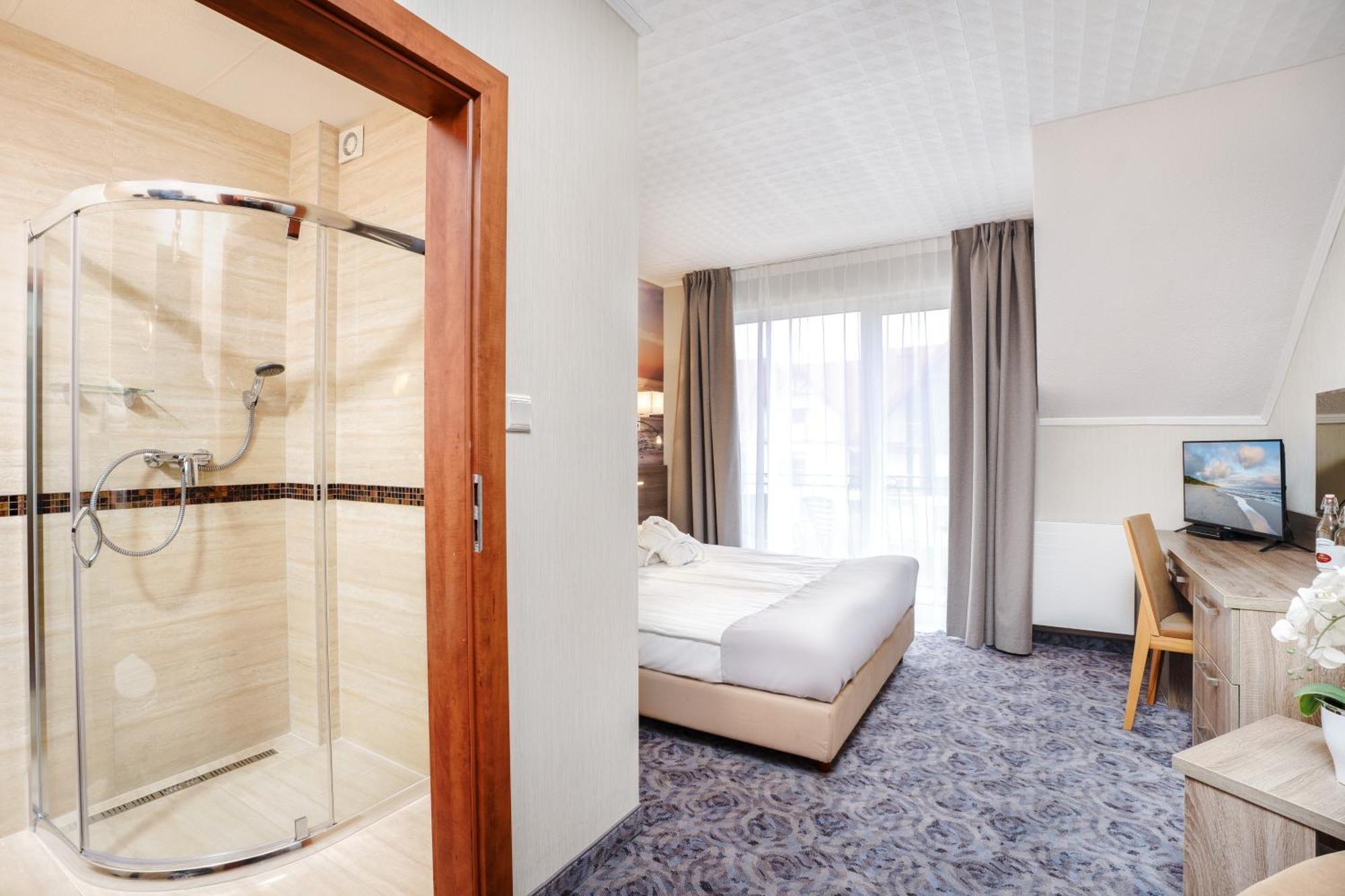 Hotel Spa Activia Jastrzębia Góra Exteriér fotografie