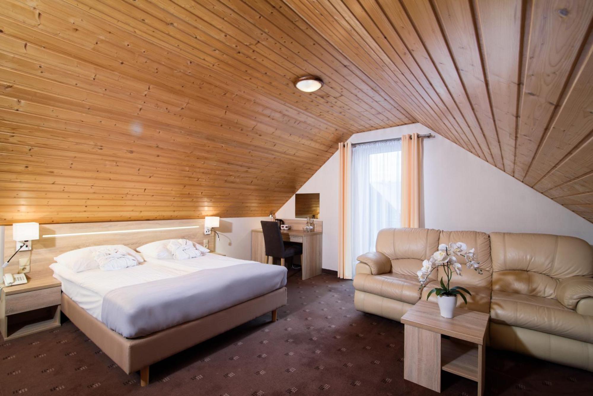Hotel Spa Activia Jastrzębia Góra Exteriér fotografie