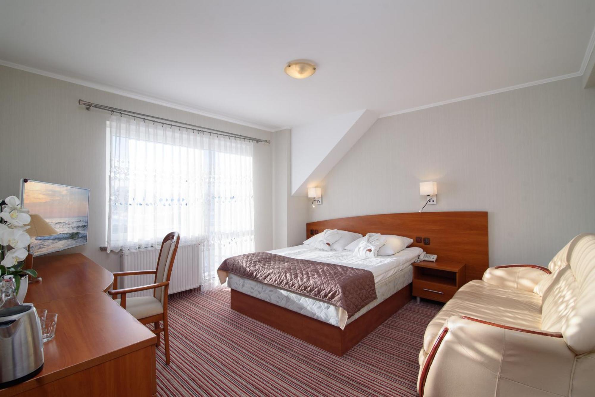 Hotel Spa Activia Jastrzębia Góra Exteriér fotografie