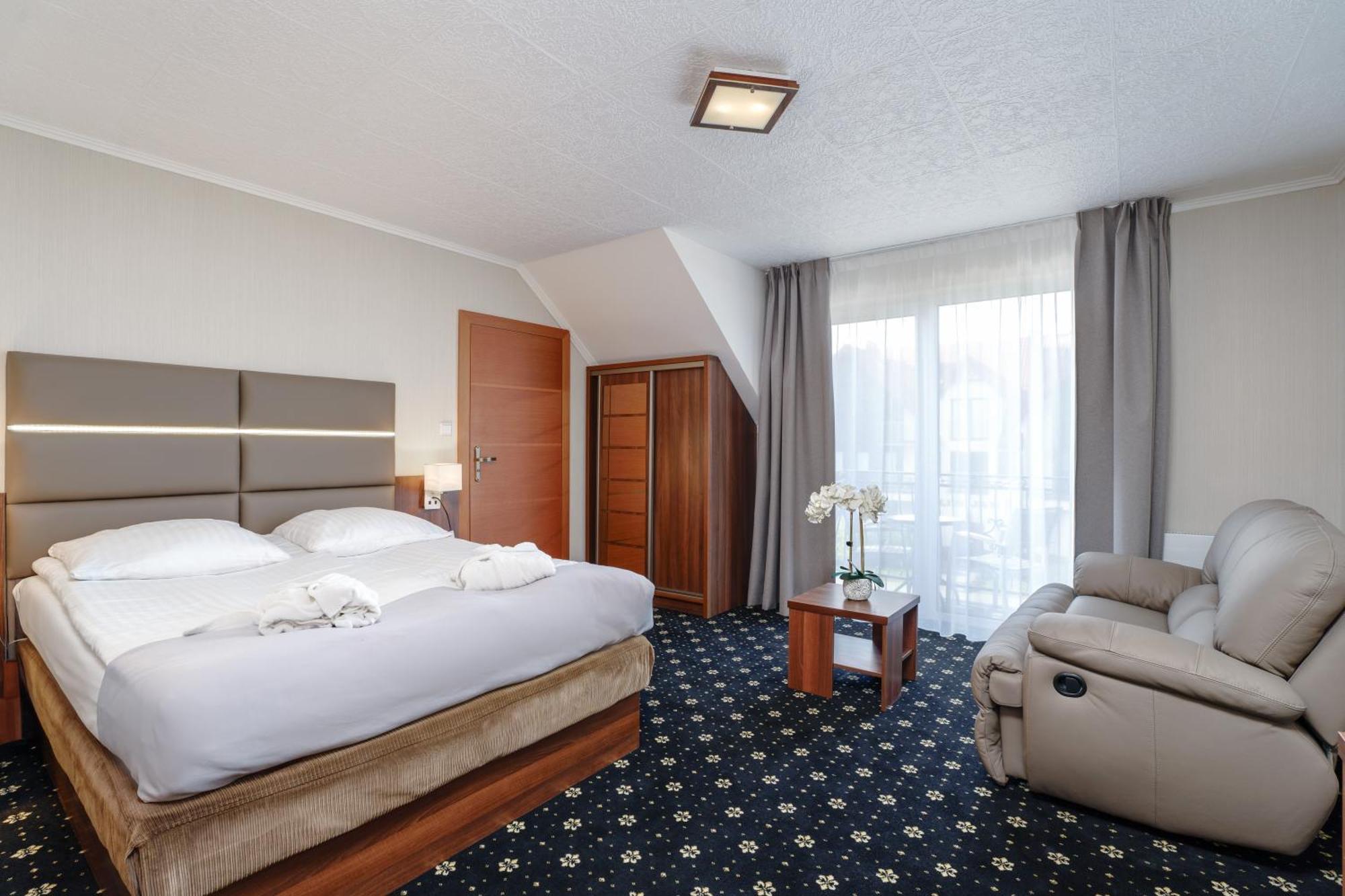 Hotel Spa Activia Jastrzębia Góra Exteriér fotografie